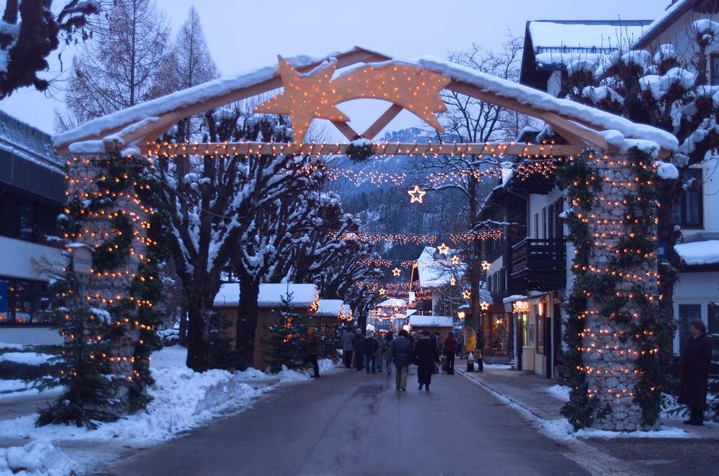 Hotel Seehang Garni Sankt Wolfgang im Salzkammergut Екстер'єр фото